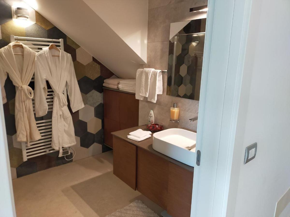 Sweet Dream Deluxe Apartment Σιρμιόνε Εξωτερικό φωτογραφία